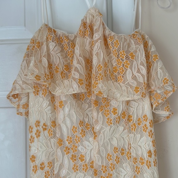 Lovers + Friends Oorja Floral Lace Midi Dress Size M NWOT - Picture 11 of 16